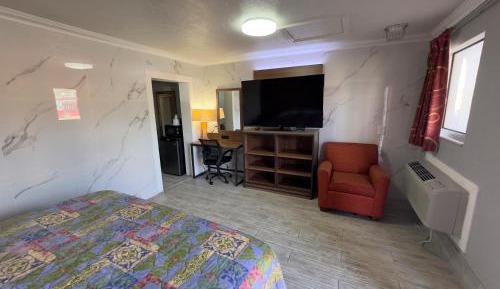 King Room - Non - Smoking 