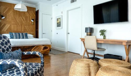 Junior Suite - King Bed