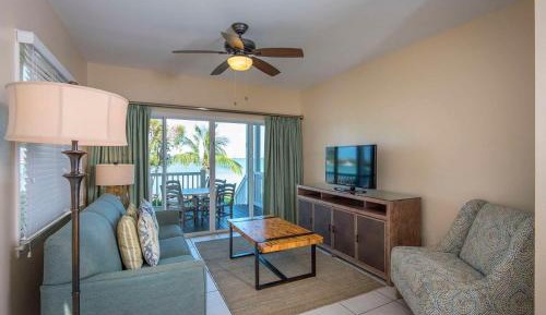 Two Bedroom Premium Villa - Two Queens