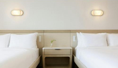 Guest room, 2 Queen, Balcony (Mobility and Hearing Accessible w/Tub)