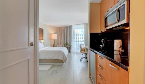 Junior King Suite with Ocean View