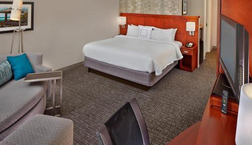 King Room with Balcony and Sofa Bed