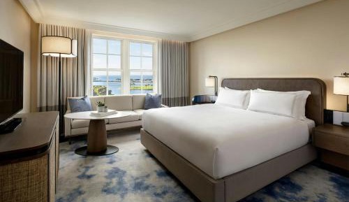 Premium King Room with Bay View, Upper Floor - Historic