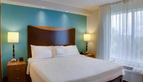 Studio with King Bed and Sofa Bed