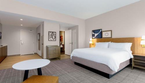 King Studio Suite