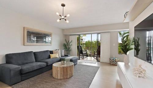 Three-Bedroom Townhouse