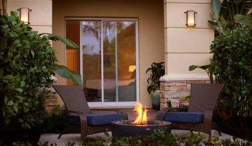 Fireside Terrace King Suite 