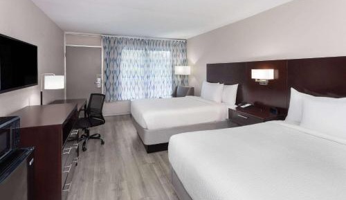2 Double Beds, Pet-Friendly, Non-Smoking