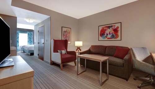 One-Bedroom King Suite