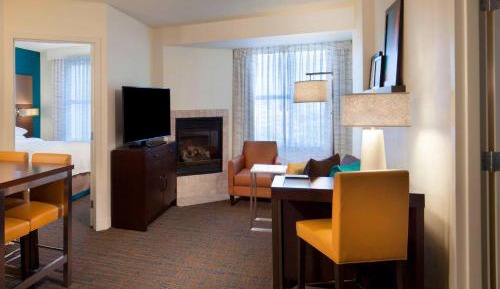 Two-Bedroom Suite