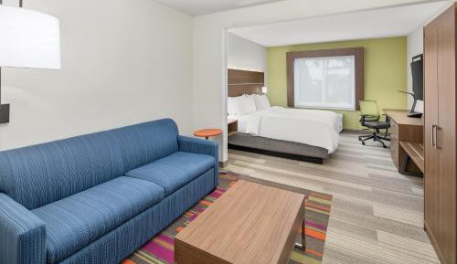 King Suite - Hearing Accessible/Non-Smoking