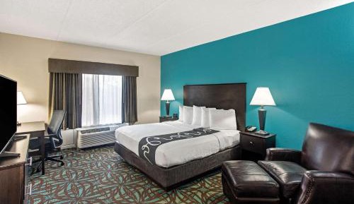 Standard King Room - Non Smoking