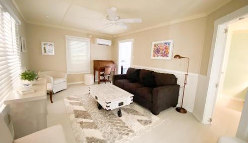 Hemingway Cottage - Private cottage