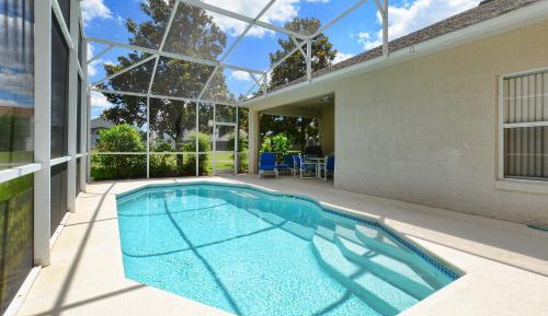 Three-Bedroom Vacation Home 
