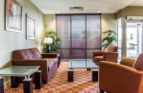 Port Malabar Hotel | Comfort Suites Palm Bay - Melbourne