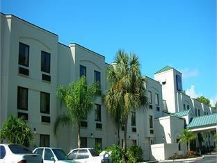 Bayou Oaks Hotel | Sleep Inn Sarasota North