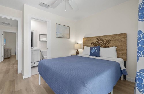Sanibel Cottage | Sea Grape Cottage - Quaint island paradise