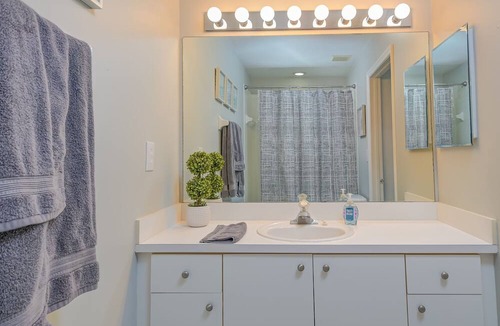 Iona Condo | Vacation in Paradise Fort Myers Condo 3 Bed/2 Bath