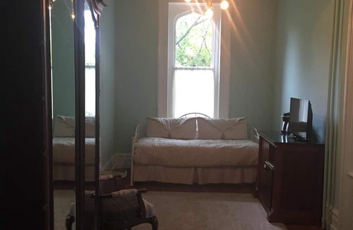 Reading Bed & Breakfast | The Inn at Centre Park