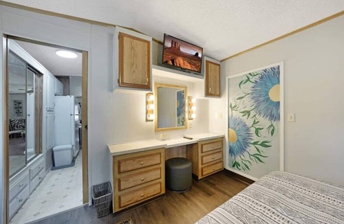 River Ranch House | 429d) Beautiful home + grill