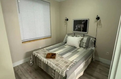 Collier County Cabin | The DDD - Triple D Duplex Fishing Lodge