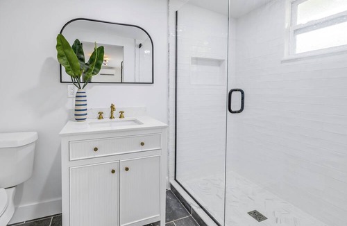 St. Petersburg Cottage | The Kindness Cottage