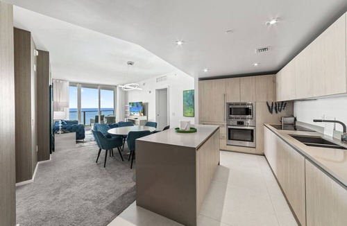 Hollywood Condo | Miami Waves Retreat:2BR/2BA Beauty