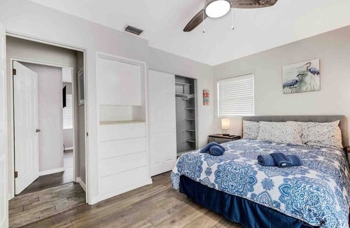 Bayshore Gardens House | Tropical Paradise for 8!