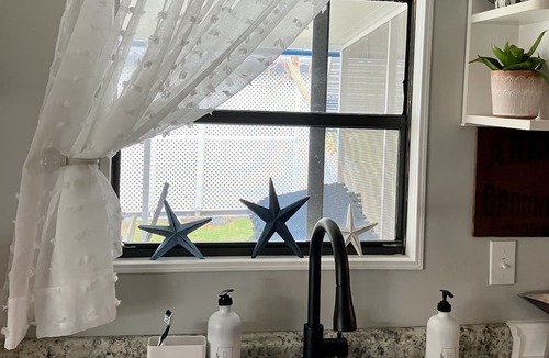 Barefoot Bay House | Barefoot Dream ~ sunbathers FISHING paradise !!🎣🏝️