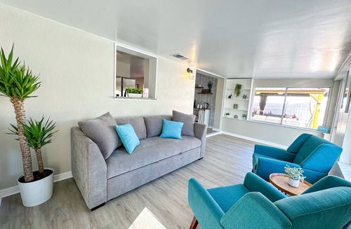 West Melbourne House | Space Coast Kasita- BEAUTIFUL Heated Pool/HotTub/PingPongTable/BBQ Grill/FirePit