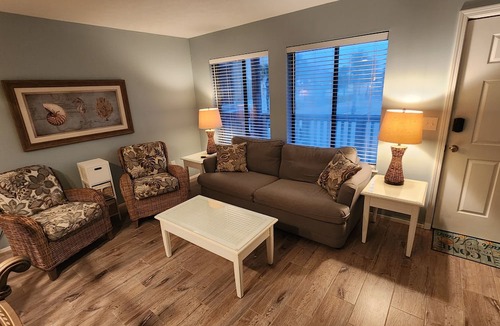 Holiday Beach Condo | Freshly updated beachfront condo with stunning views. Sleeps 4. Onsite Pool.