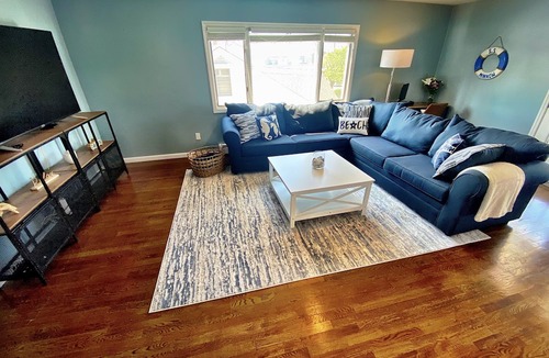 Brigantine Condo | NEW! Ray of Sunshine+ Family+ Dogs O.K.