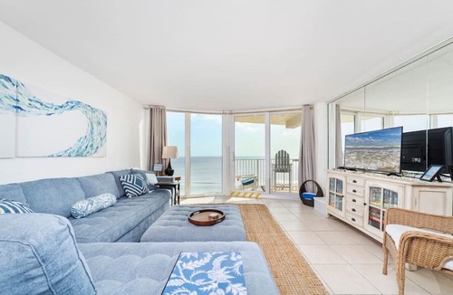 Daytona Beach Shores Condo | AUG SALE! Stunning Oceanfront King Ste 2Bd2BA Pool NoDrive BEACH ShoreClub805