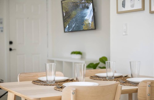 The Roads Apartment | URBAN4-3 | spacious getaway near Brickell