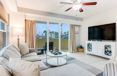 Ocean View Halifax Estates Condo | Coastal Oasis at the Aruba