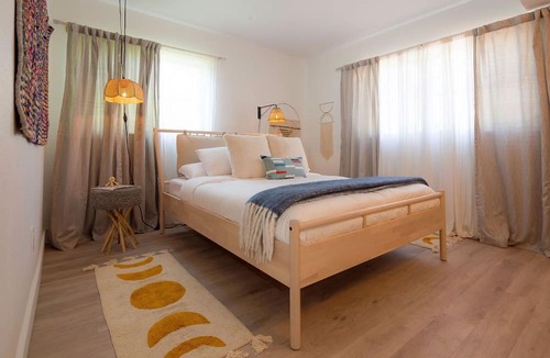 Pasadena On The Gulf Apartment | Stylish & Eclectic Modern 2/2 Apt - WeArePeaceful