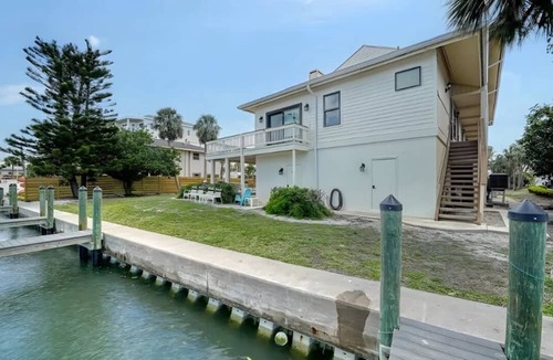 Siesta Key Condo | Quiet and Comfortable Condo Near Turtle Beach on Siesta Key