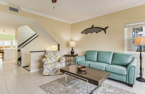 Pensacola Beach Condo | Huge Home In A Fantastic Location ~ Game Room ~ Foosball