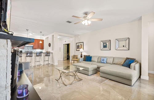 Florida Central Atlantic Coast Condo | Minutes to Disney, Universal, SeaWorld in a resort setting 1823 sqft 3bdrm HT