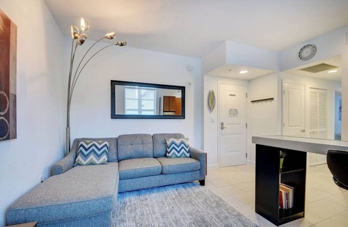 Boynton Beach Condo | One bedroom in amazing luxury condo. BEACH PASS INCLUDED!