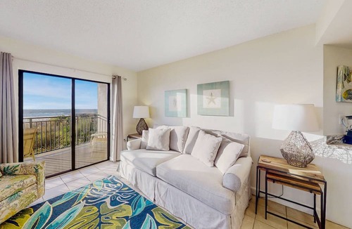 Belle Vista Condo | Corner Gulf-front 2BR at Vistas on the Gulf. Heated Pool & Hot Tub. Double Balcony. On the Beach!