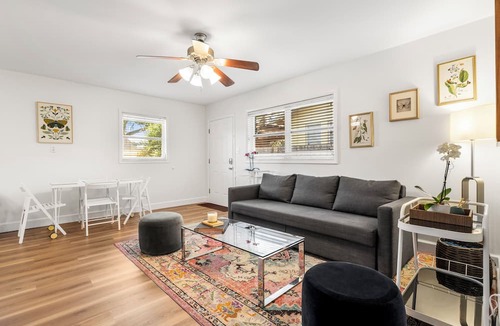 Palma Ceia Apartment | Charming Palma Ceia 2BR Lush Garden Walk to Bayshore & Restaurants