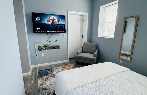 Ampere Apartment | Grand Superior 1BR Penthouse near Newark Airport