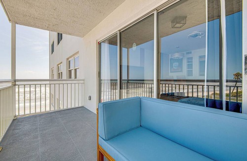 South Patrick Shores Condo | Steps to Ocean: Satellite Beach Condo w/Balcony