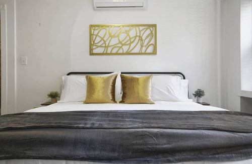 East Harlem Apartment | 3BR |Game Room| Backyard| Ask about Fall Discount