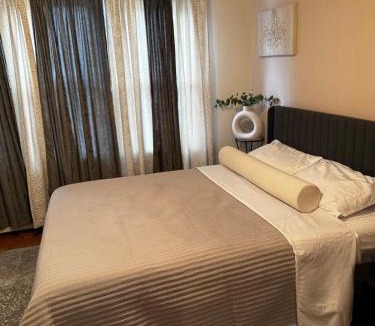 Ridgefield Park House | Villages romantic house at Ridgfield near nyc