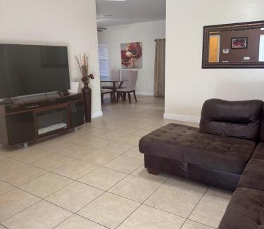 Lehigh Acres House | Spacious 3BR Home Sleeps 8 Lanai Fenced Yard