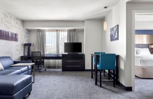 East Bronx Hotel | Residence Inn by Marriott The Bronx at Metro Center Atrium