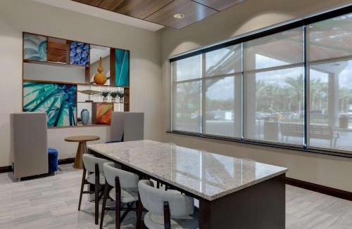 Lake Buena Vista Hotel | Drury Plaza Hotel Orlando - Disney Springs Area