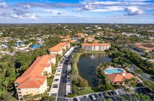 Biggar House | Short distance to the Beach! - Just off the River - Condo Shore to Please - Roelens Vacations